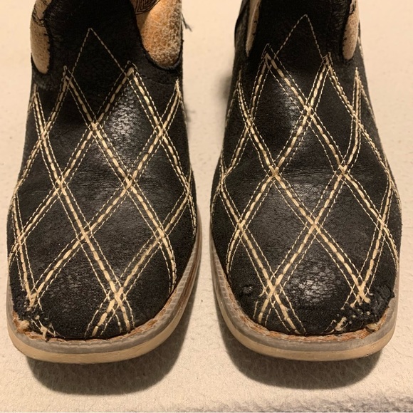 Roper Boys Western Black/Beige Cross Cut Square Toe Pull On Cowboy Boots Size 3 - Picture 2 of 9